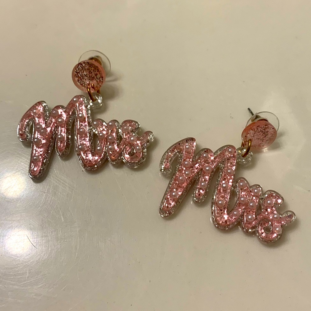 Mrs Earrings